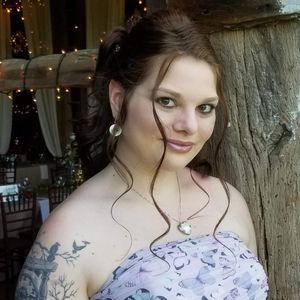 Meet your Posher, Delaney